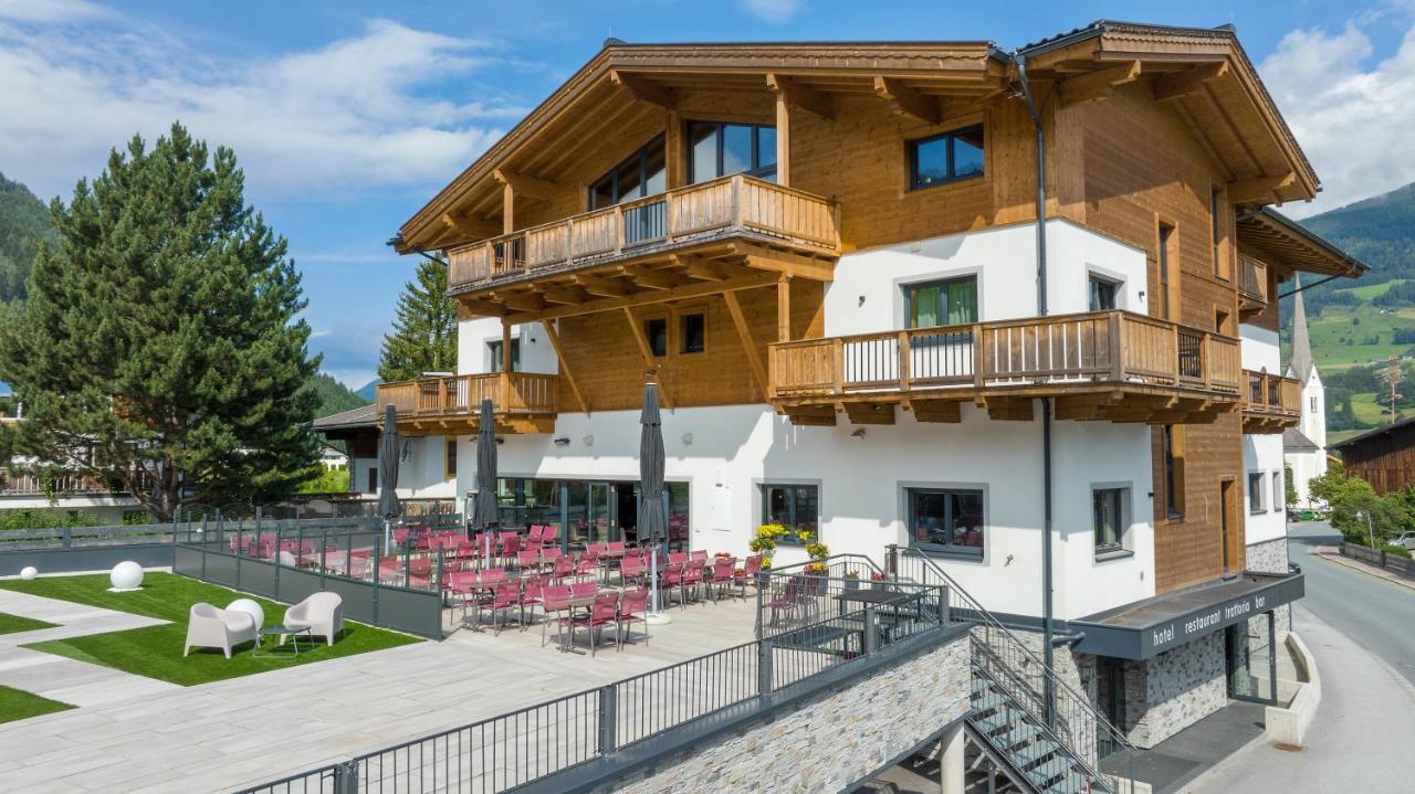 Herz3 Hotel Bar Restaurant Trattoria Hollersbach im Pinzgau Buitenkant foto